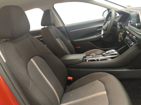 Used 2021 Hyundai Sonata SE w/ Winter Weather Package FWD image 21