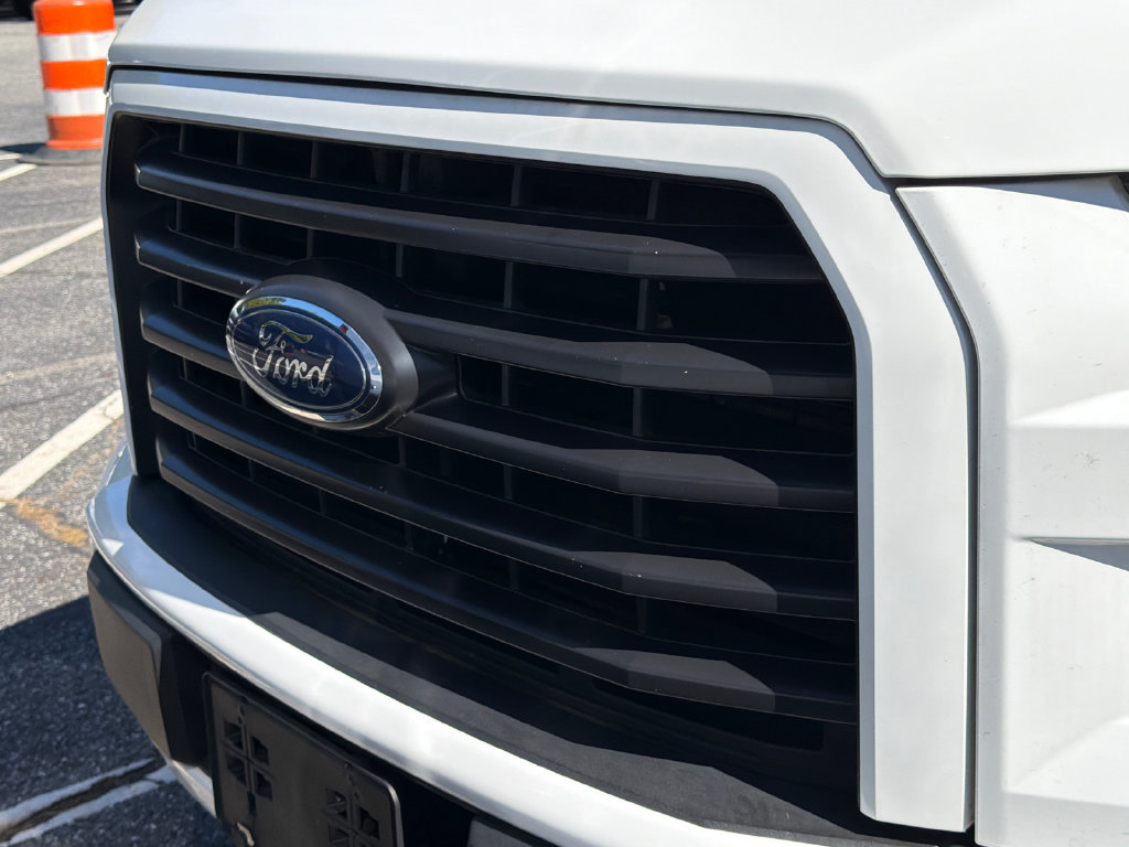 Used 2017 Ford F150 XL w/ Equipment Group 101A Mid RWD image 19