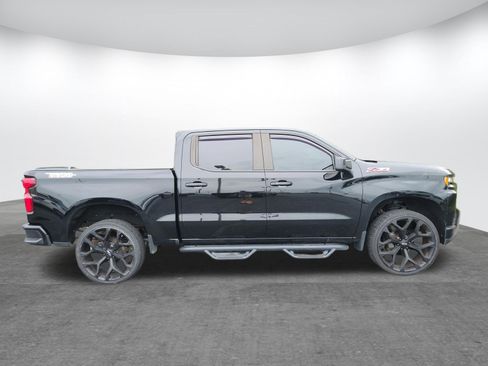 Used 2021 Chevrolet Silverado 1500 LT Trail Boss w/ Convenience Package II AWD/4WD image 2