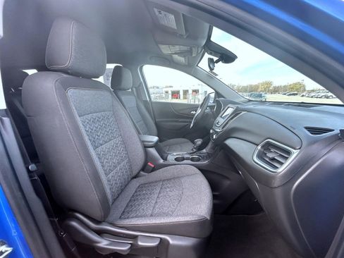 Certified 2024 Chevrolet Equinox LT AWD/4WD image 15