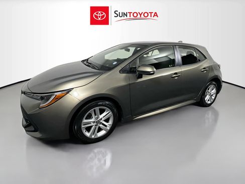 Used 2020 Toyota Corolla SE w/ SE Preferred Package image 7