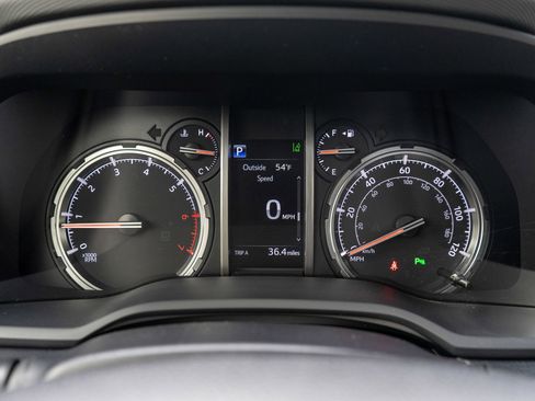 Used 2023 Toyota 4Runner Limited AWD/4WD image 11