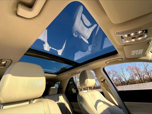 Used 2022 Mercedes-Benz GLE 350 image 18