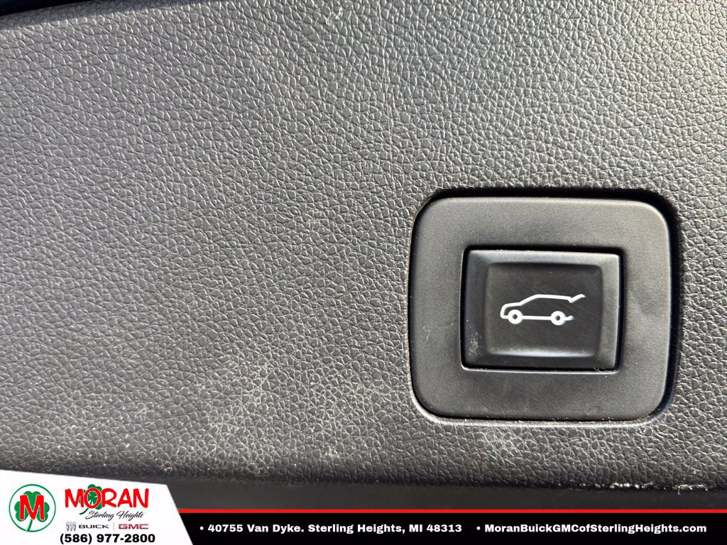 Used 2021 Buick Encore GX Select AWD/4WD image 8