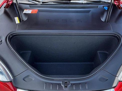 Used 2017 Tesla Model S 75 RWD image 11