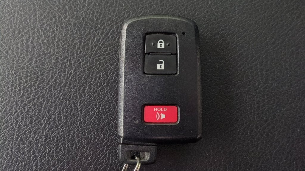 Used 2021 Toyota 4Runner SR5 Premium w/ Moonroof Package AWD/4WD image 24