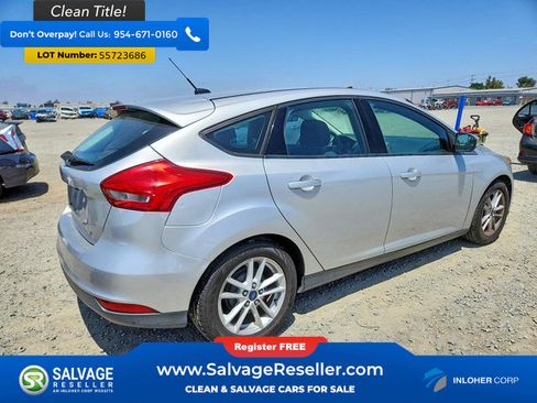 Used 2015 Ford Focus SE FWD image 4