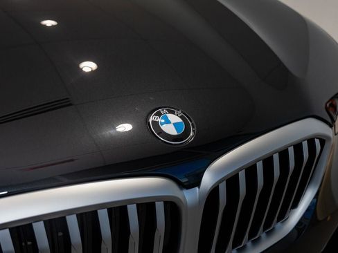 Used 2026 BMW X5 xDrive40i w/ Premium Package image 7