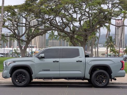 Used 2023 Toyota Tundra Limited w/ TRD Off-Road Package image 2