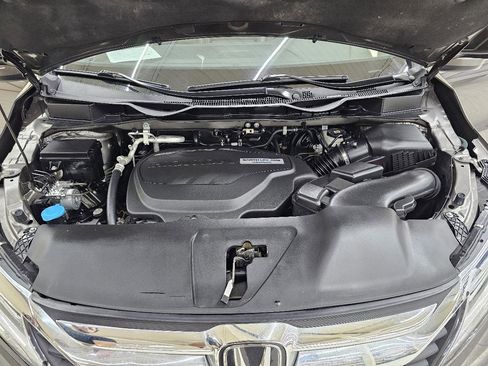 Used 2018 Honda Odyssey Touring image 45