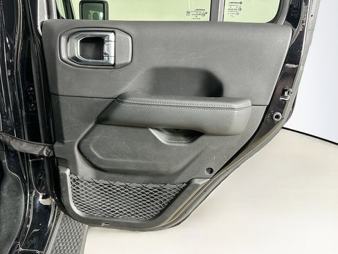 Used 2023 Jeep Wrangler Sahara w/ Cold Weather Group image 29