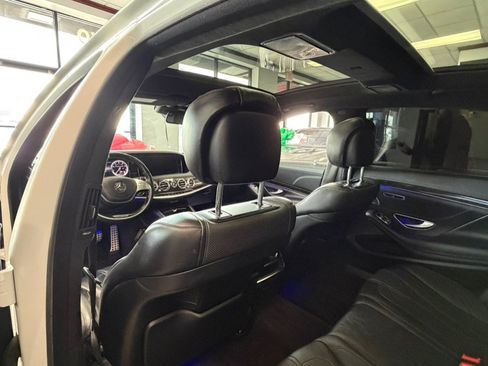 Used 2014 Mercedes-Benz S 63 AMG 4MATIC Sedan image 25