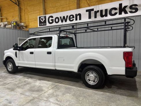 Used 2022 Ford F250 XL w/ Power Equipment Group RWD image 5