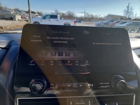 Used 2024 INFINITI QX80 Luxe image 25