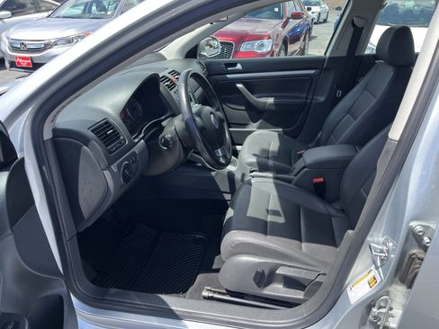 Used 2008 Volkswagen Jetta SE FWD image 12