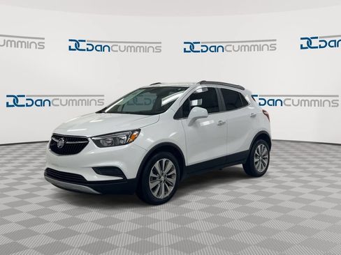 Used 2020 Buick Encore Preferred FWD image 4