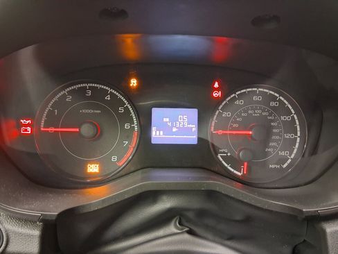 Used 2022 Subaru Crosstrek 2.0i Premium w/ Popular Package #2 image 18