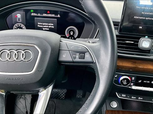 Used 2022 Audi Q5 2.0T Premium Plus AWD/4WD image 24