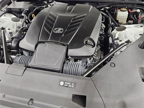 Used 2023 Lexus LC 500 Convertible image 31