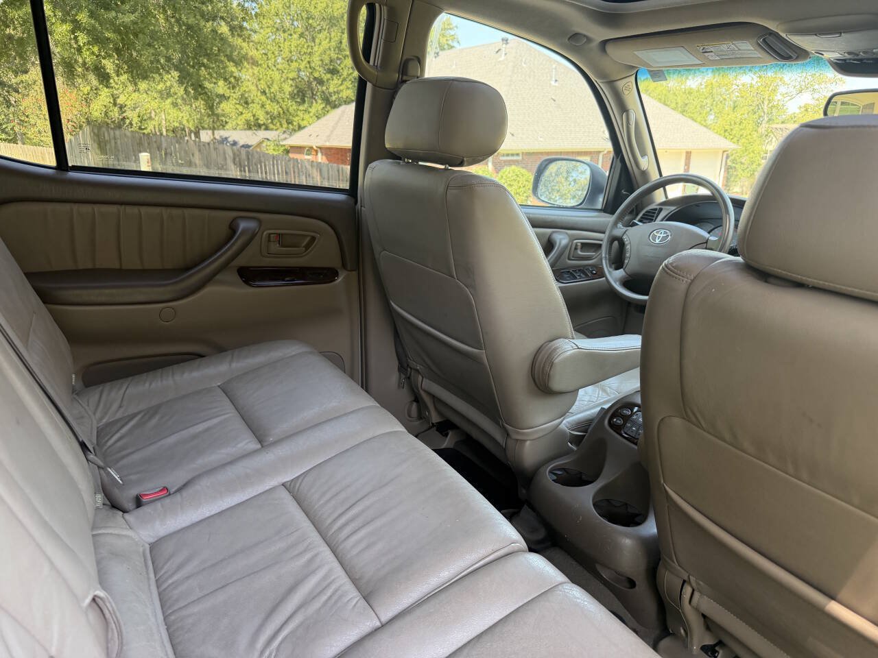 Used 2004 Toyota Sequoia Limited RWD image 11