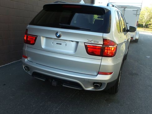 Used 2012 BMW X5 xDrive35d image 38