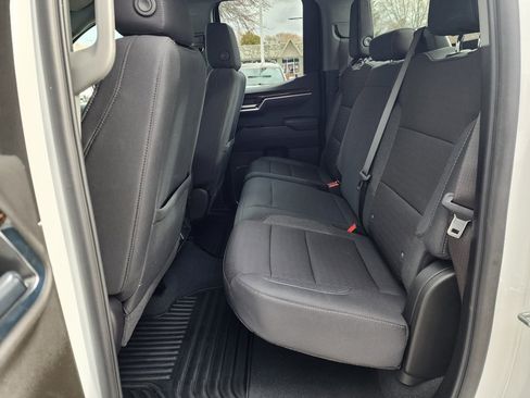 Used 2025 GMC Sierra 1500 Elevation image 11