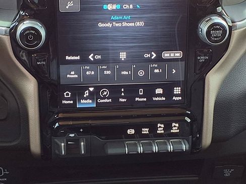Used 2024 RAM 2500 Laramie w/ Safety Group AWD/4WD image 16