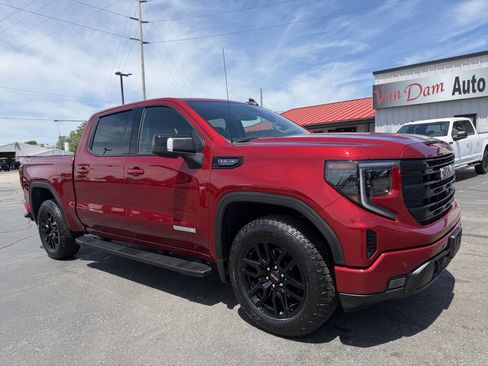 Used 2024 GMC Sierra 1500 Elevation w/ Elevation Premium Package AWD/4WD image 2