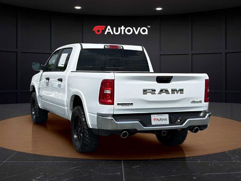 Used 2025 RAM 1500 Big Horn AWD/4WD image 3
