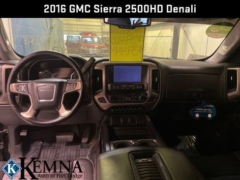 Used 2016 GMC Sierra 2500 Denali w/ Duramax Plus Package image 15