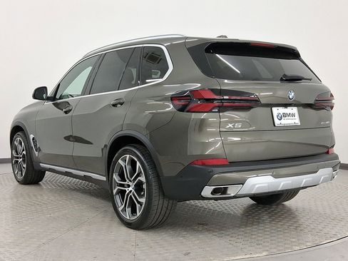New 2026 BMW X5 xDrive40i image 3