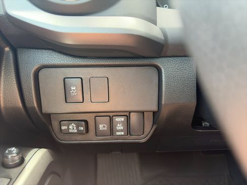 Certified 2023 Toyota Tacoma TRD Off-Road w/ Technology Package AWD/4WD image 14