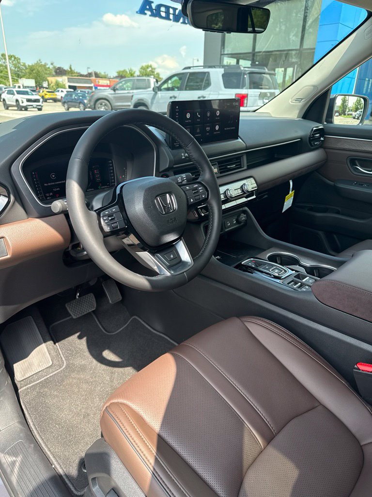 New 2026 Honda Pilot Elite image 8