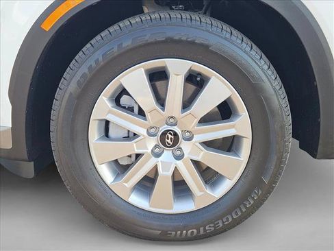 Used 2025 Hyundai Palisade SEL FWD image 9