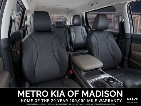 New 2026 Kia Carnival EX FWD image 15