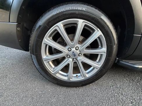 Used 2017 Ford Explorer Limited image 14