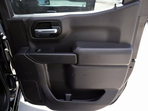 Used 2022 Chevrolet Silverado 1500 LT image 15