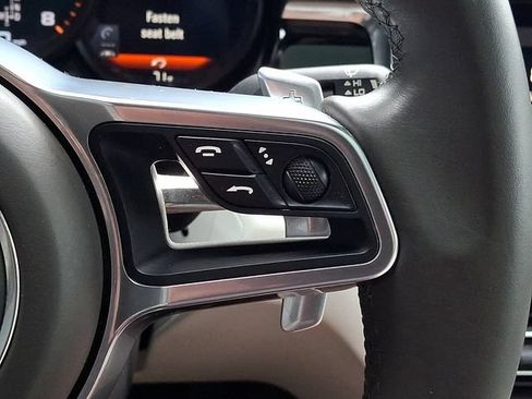 Certified 2019 Porsche Macan AWD/4WD image 26