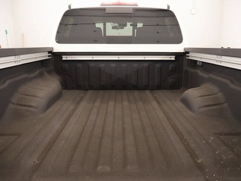 New 2026 Nissan Frontier SV w/ SV Convenience Package AWD/4WD image 24
