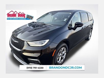 Used 2024 Chrysler Pacifica Limited