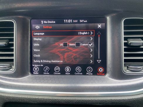 Used 2017 Dodge Charger R/T image 30