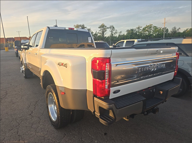 Used 2026 Ford F450 King Ranch AWD/4WD image 3