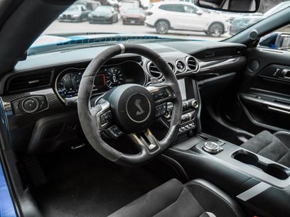 Used 2022 Ford Mustang Shelby GT500 w/ Carbon Fiber Track Pack