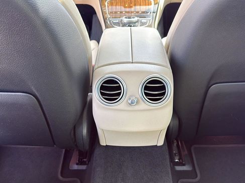 Used 2021 Mercedes-Benz C 300 Sedan image 22