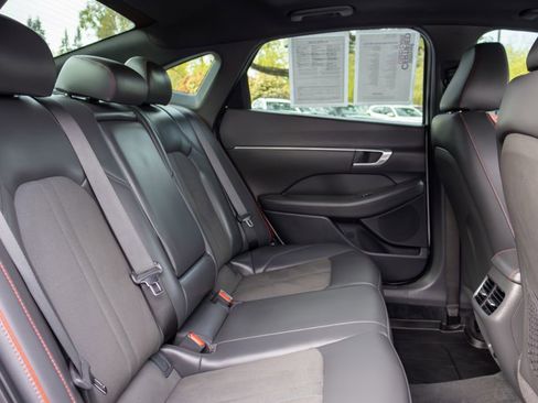 Certified 2023 Hyundai Sonata SEL Plus w/ Winter Weather Package FWD image 13