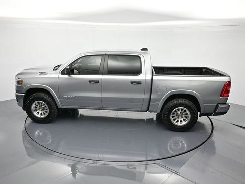 Used 2025 RAM 1500 Big Horn AWD/4WD image 34