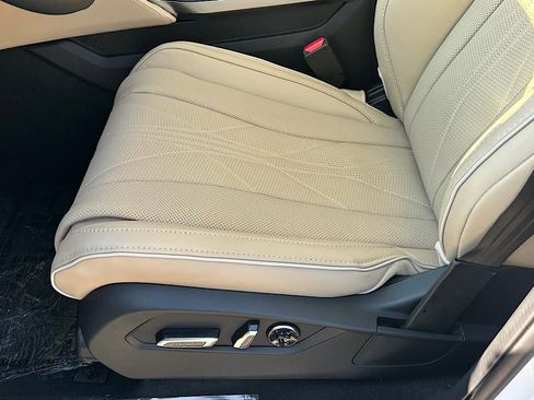 New 2026 Acura MDX w/ Advance Package image 9