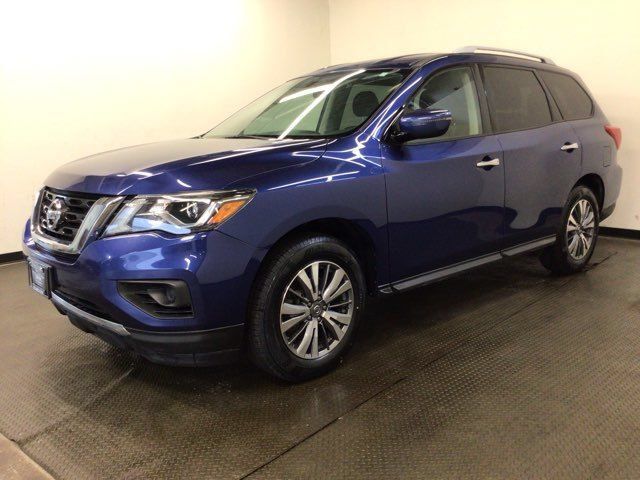 Used 2020 Nissan Pathfinder S AWD/4WD image 3