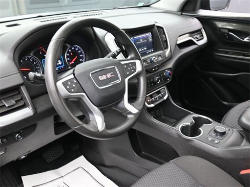 Used 2022 GMC Terrain SLE w/ Driver Convenience Package image 14