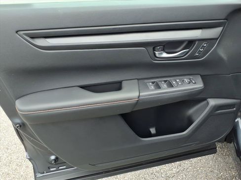 Used 2025 Honda CR-V Sport-L image 14